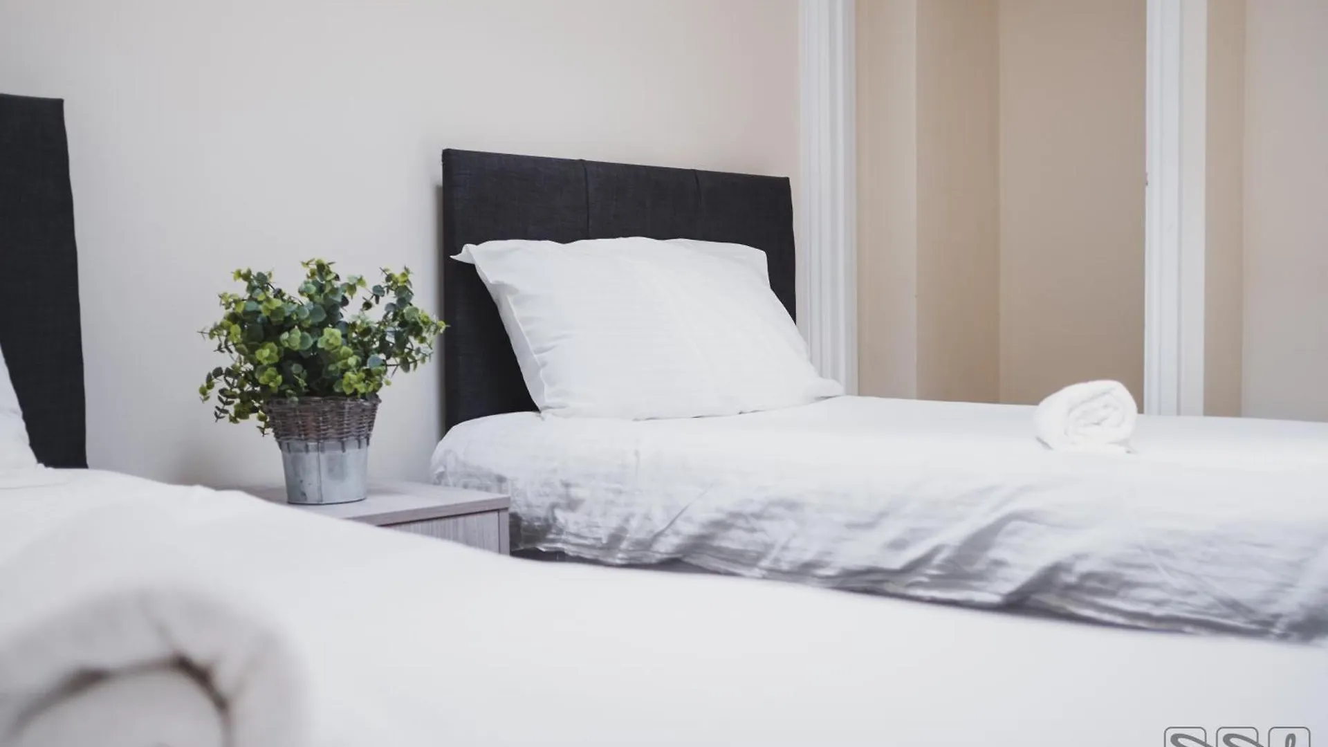Aparthotel Town Centre Apartments By The Beach, Bic, Pavilion Bournemouth United Kingdom