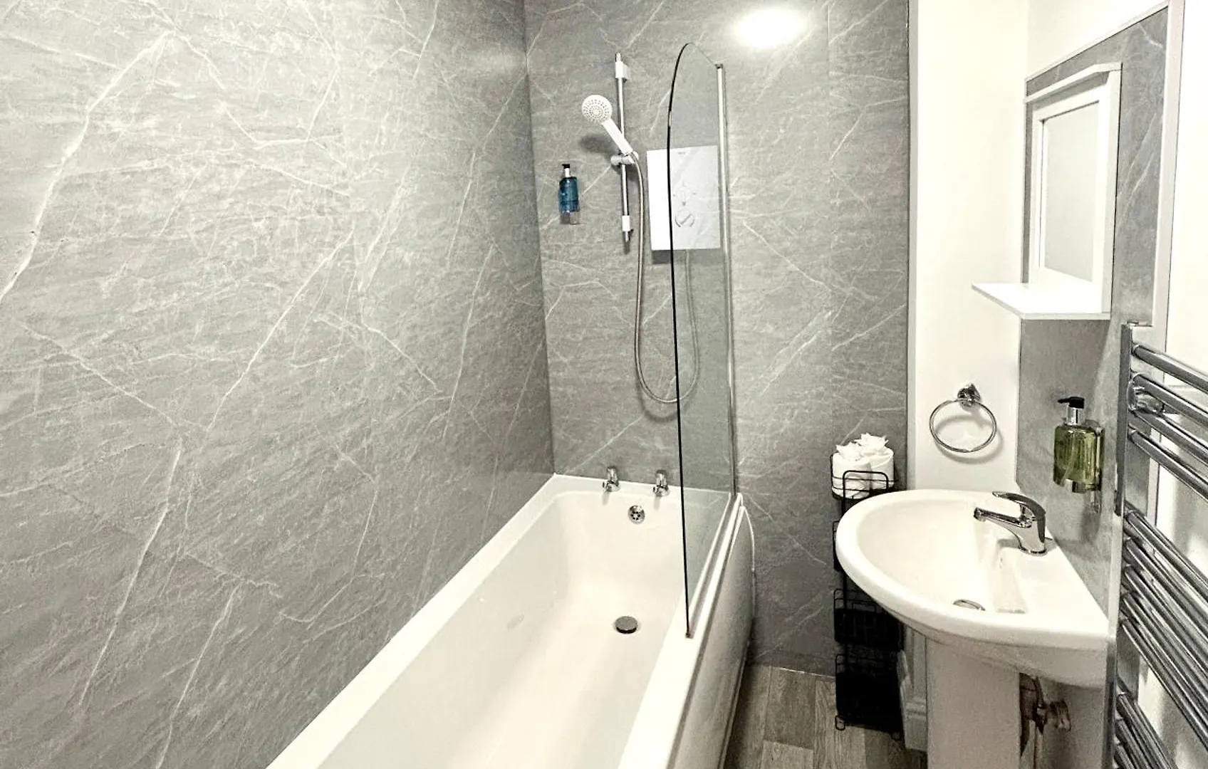Town Centre Apartments By The Beach, Bic, Pavilion Bournemouth Aparthotel